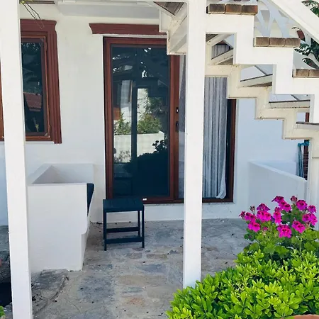 Ξενοδοχείο Tomsan &